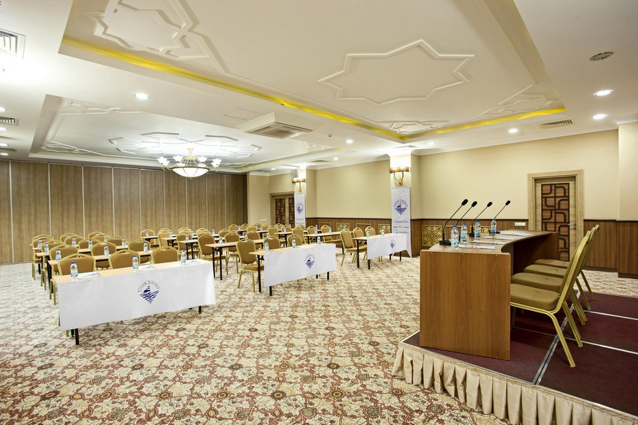 Titan Select Hotel Конаклы Экстерьер фото