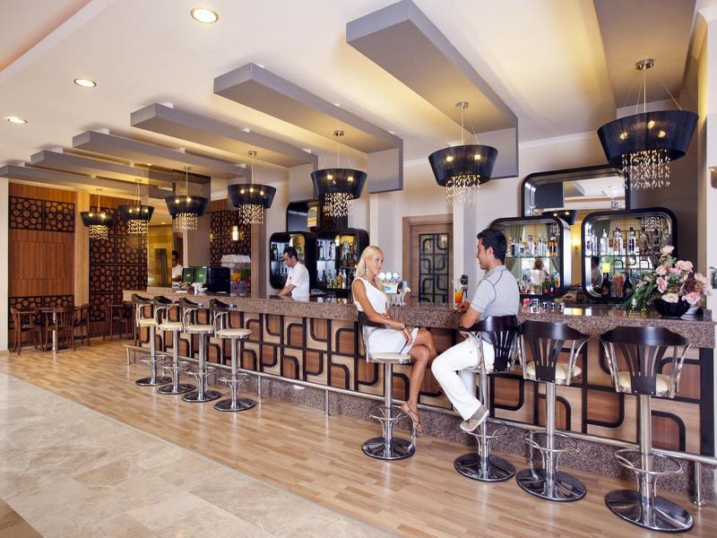 Titan Select Hotel Конаклы Экстерьер фото