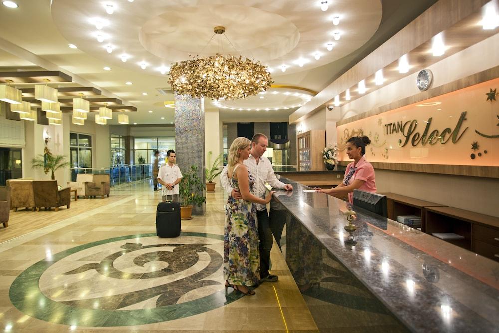 Titan Select Hotel Конаклы Экстерьер фото